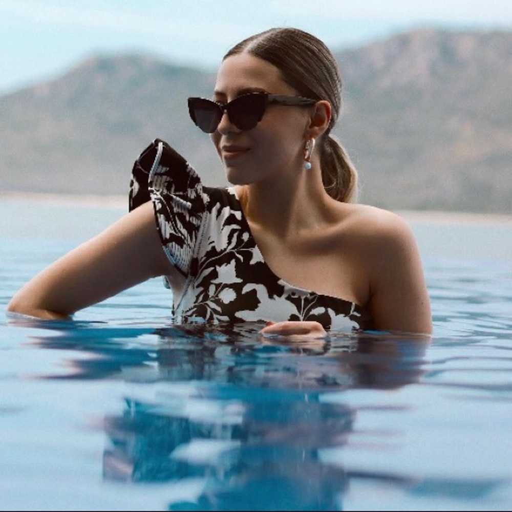 NWT Johanna Ortiz x H&M One-Shoulder Swimsuit - Picture 4 of 15